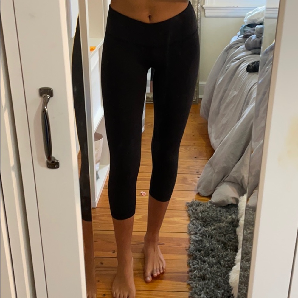 NEW lululemon cropped leggings